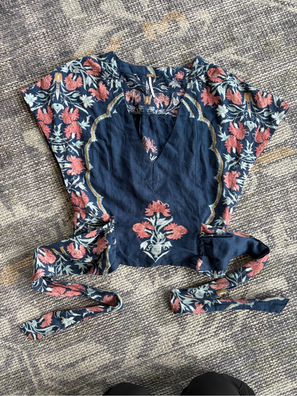 Free People Linen Boho Floral Tie-Back Crop Top with Coral Embroidery - Picture 2 of 4